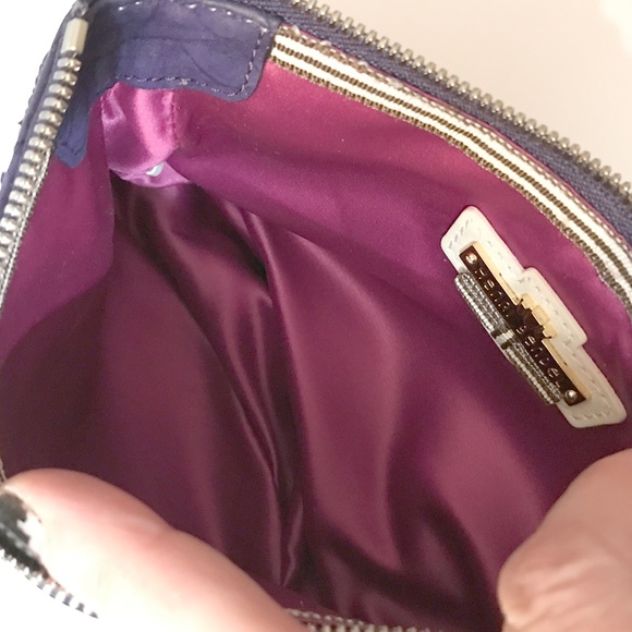 Henri Bendel purple bag wristlet - Picture 3 of 11